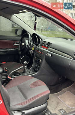 Хэтчбек Mazda 3 2003 в 