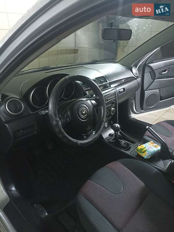 Хэтчбек Mazda 3 2005 в Шполе
