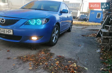 Седан Mazda 3 2004 в 