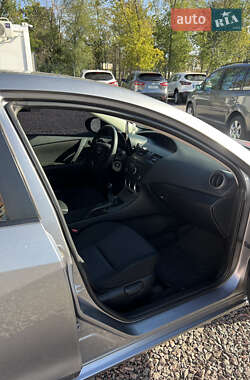 Седан Mazda 3 2009 в 