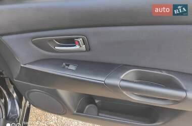 Хэтчбек Mazda 3 2006 в 