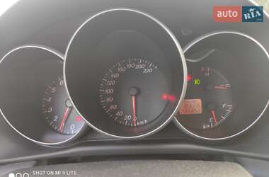 Хэтчбек Mazda 3 2006 в 