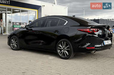 Седан Mazda 3 2019 в  фото 13 Седан Mazda 3 2019 в