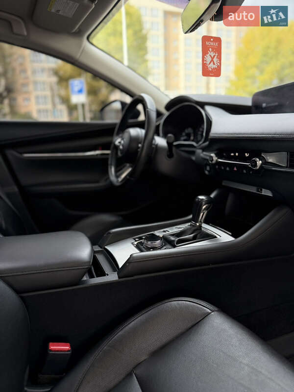 Седан Mazda 3 2019 в Киеве фото 19 Седан Mazda 3 2019 в Киеве