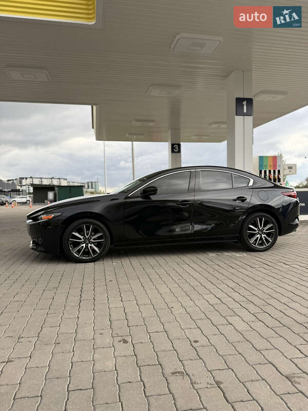Седан Mazda 3 2019 в Киеве фото 16 Седан Mazda 3 2019 в Киеве