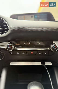 Седан Mazda 3 2019 в  фото 34 Седан Mazda 3 2019 в