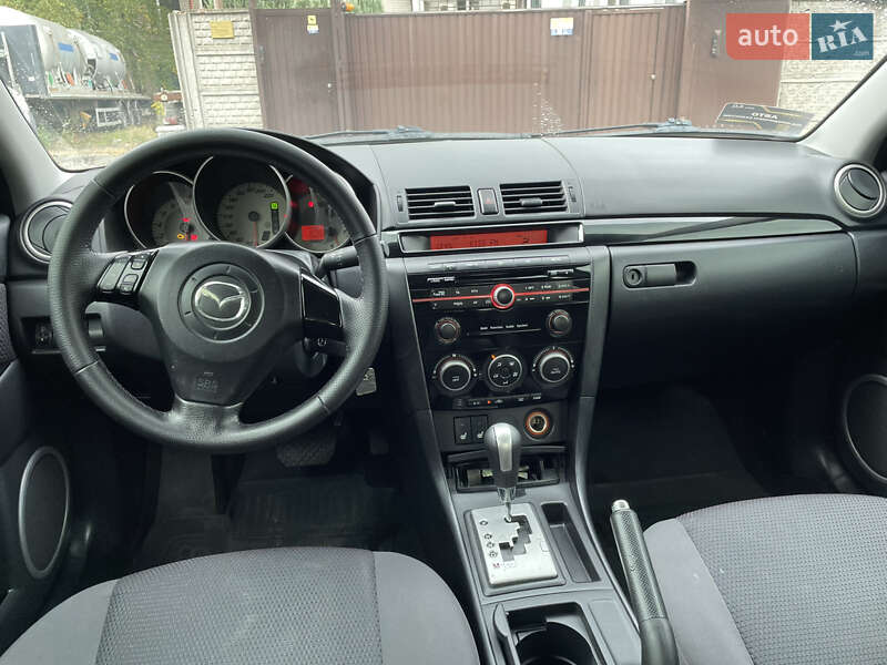 Седан Mazda 3 2008 в Днепре