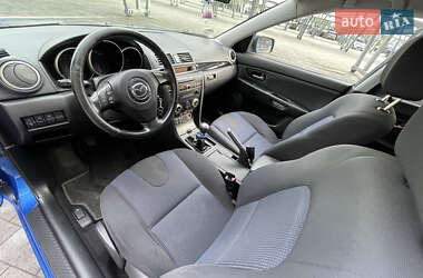 Хэтчбек Mazda 3 2005 в 