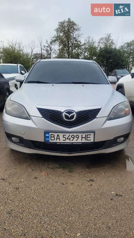 Хэтчбек Mazda 3 2007 в 