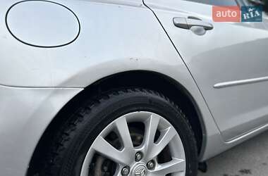 Хэтчбек Mazda 3 2007 в 