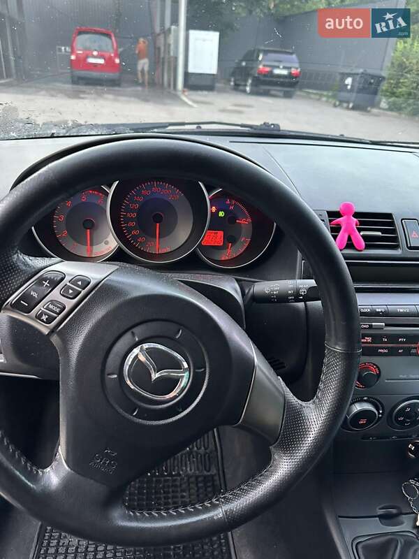 Хэтчбек Mazda 3 2007 в Кропивницком