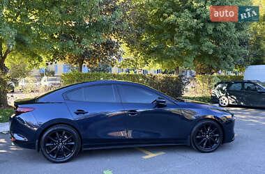 Седан Mazda 3 2019 в 