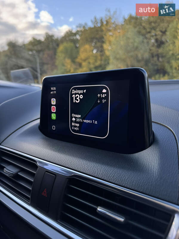 Седан Mazda 3 2017 в Дніпрі фото 23 Седан Mazda 3 2017 в Дніпрі