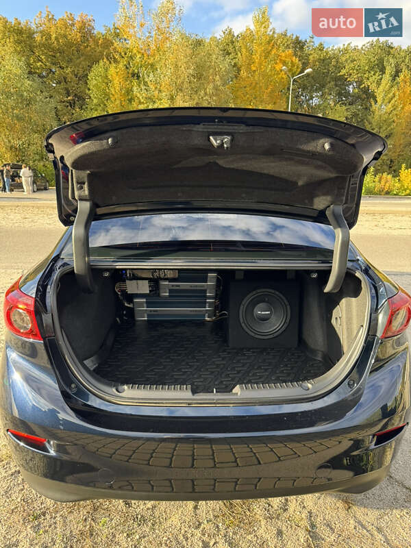 Седан Mazda 3 2017 в Дніпрі фото 26 Седан Mazda 3 2017 в Дніпрі