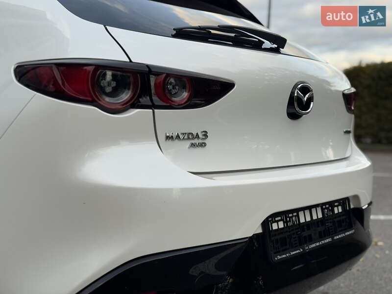 Хэтчбек Mazda 3 2020 в Киеве