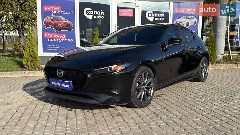 Mazda 3 2019