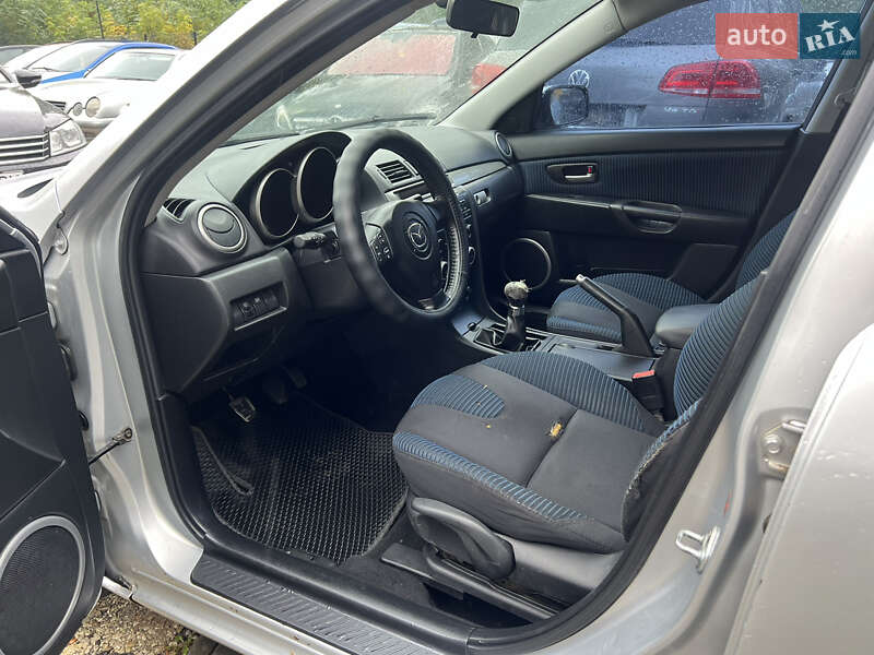 Минивэн Mazda 3 2005 в Залещиках фото 9 Минивэн Mazda 3 2005 в Залещиках