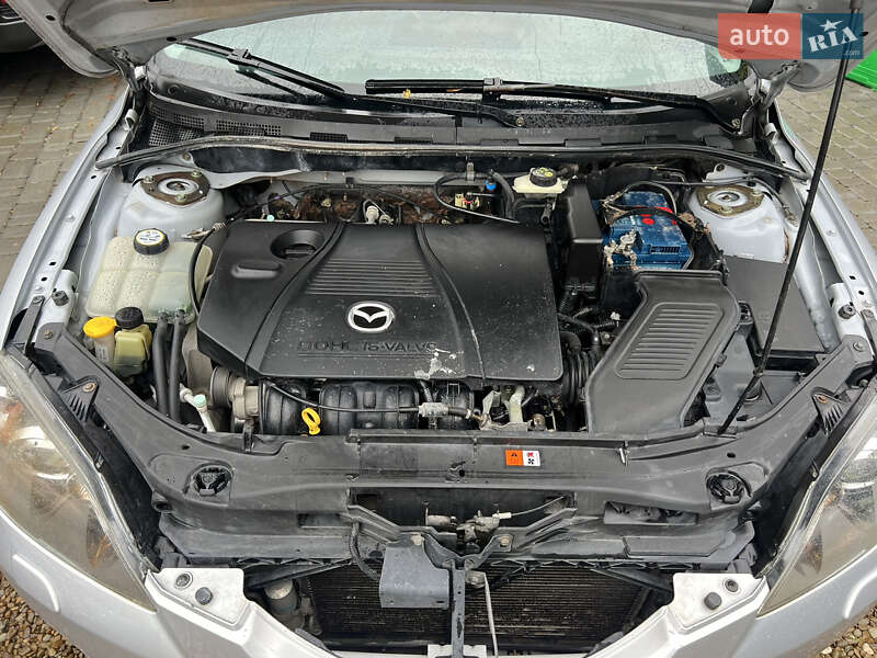 Минивэн Mazda 3 2005 в Залещиках фото 17 Минивэн Mazda 3 2005 в Залещиках