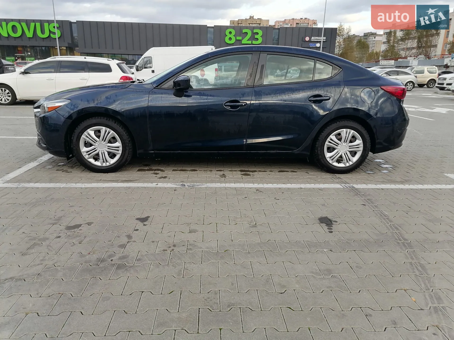 2017 Mazda 3 - мініатюра 9