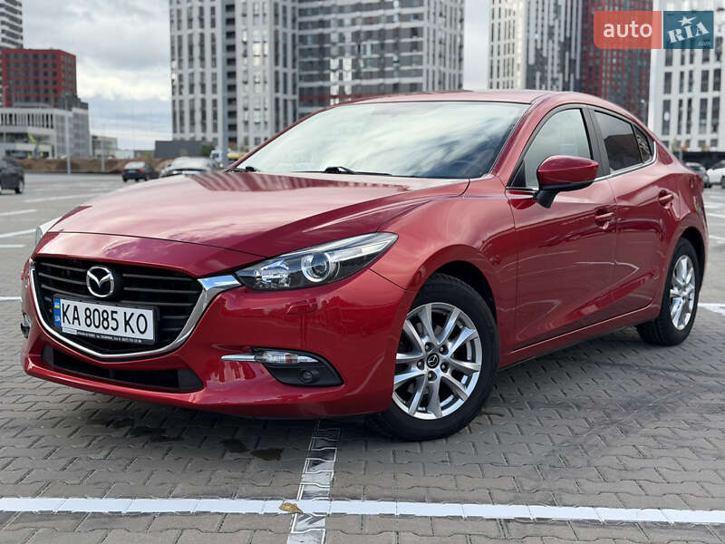 Седан Mazda 3 2017 в Києві