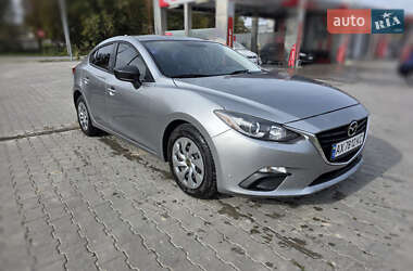 Седан Mazda 3 2016 в Тернополе