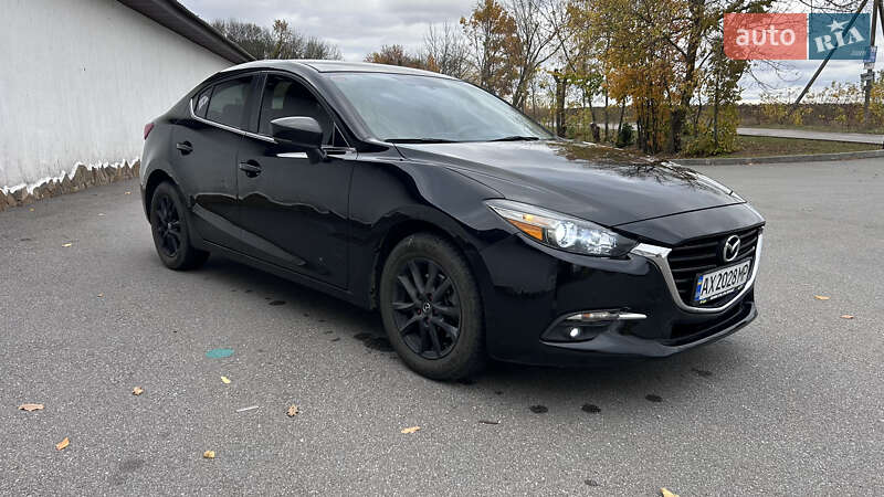 Седан Mazda 3 2017 в Харкові