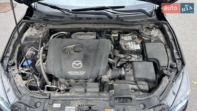 Седан Mazda 3 2017 в Харкові