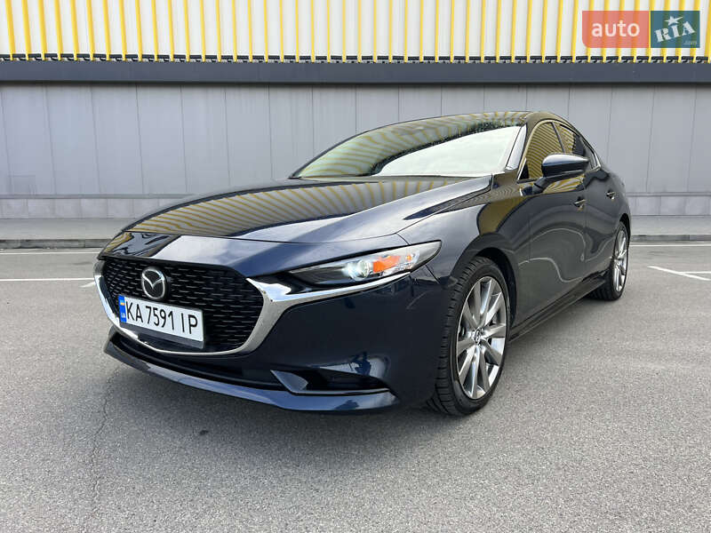 Седан Mazda 3 2020 в Киеве