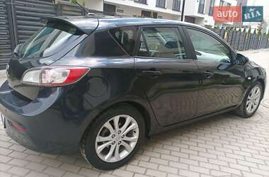 Хэтчбек Mazda 3 2009 в 