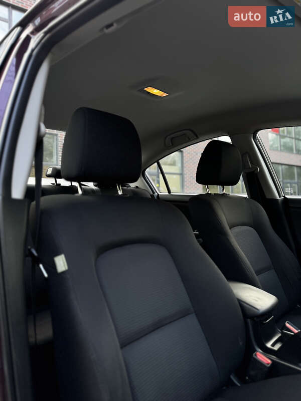 Седан Mazda 3 2007 в Тернополе