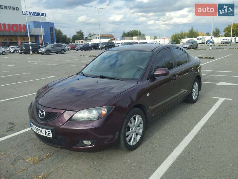 Седан Mazda 3 2007 в 