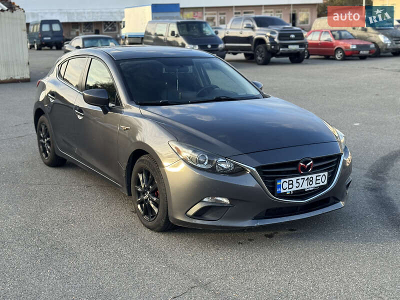 Хэтчбек Mazda 3 2014 в Киеве