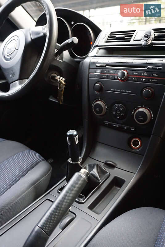 Хетчбек Mazda 3 2005 в Одесі фото 13 Хетчбек Mazda 3 2005 в Одесі