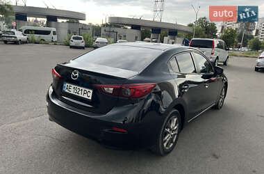 Седан Mazda 3 2016 в 