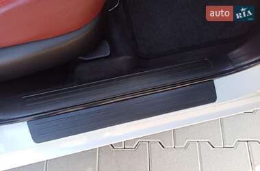 Хэтчбек Mazda 3 2009 в 