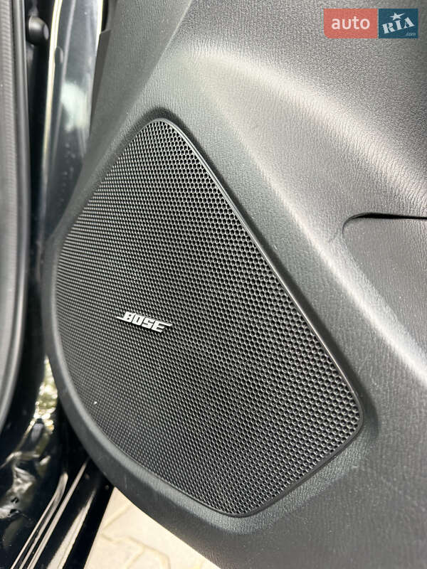 Седан Mazda 3 2018 в Киеве
