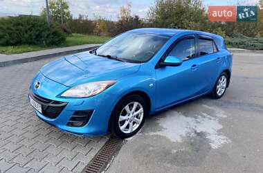 Хетчбек Mazda 3 2010 в 