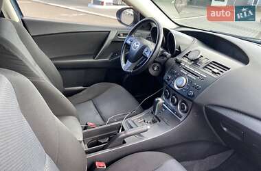 Хетчбек Mazda 3 2010 в 