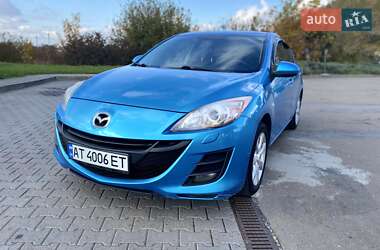 Хетчбек Mazda 3 2010 в 