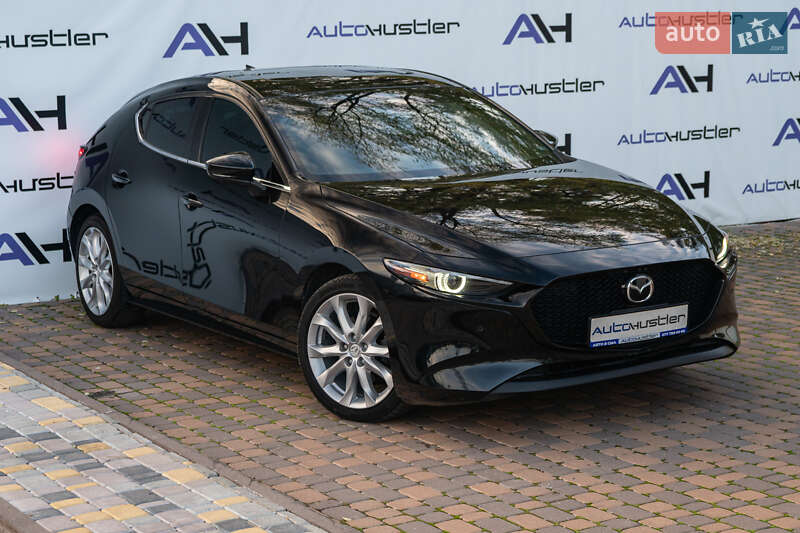 Хэтчбек Mazda 3 2022 в Киеве