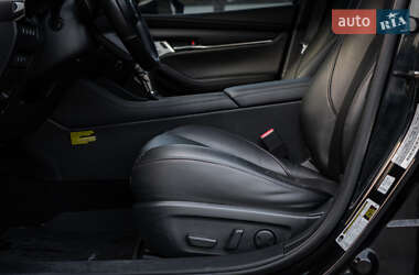 Хэтчбек Mazda 3 2022 в 