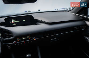 Хэтчбек Mazda 3 2022 в 
