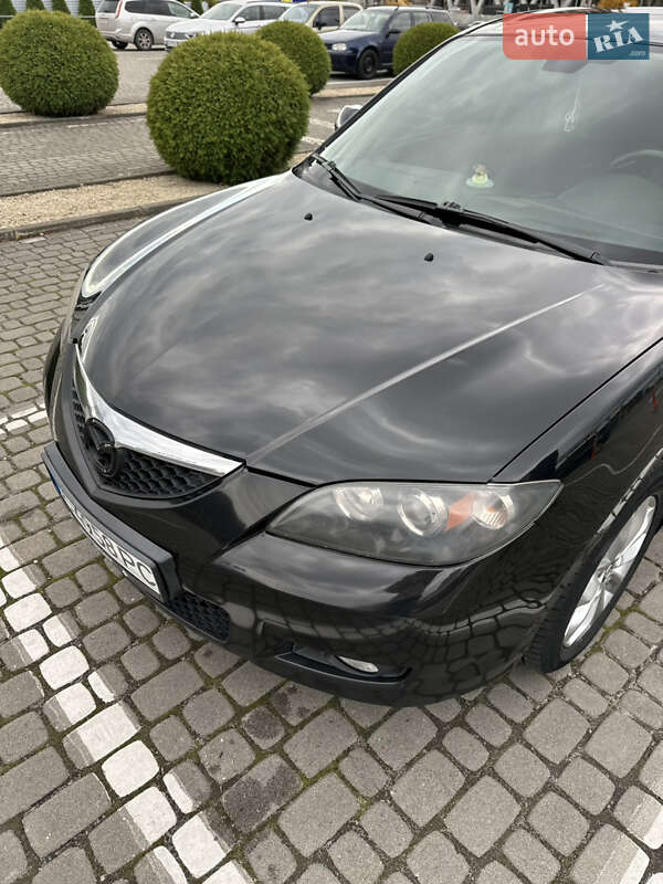 Седан Mazda 3 2009 в Львове