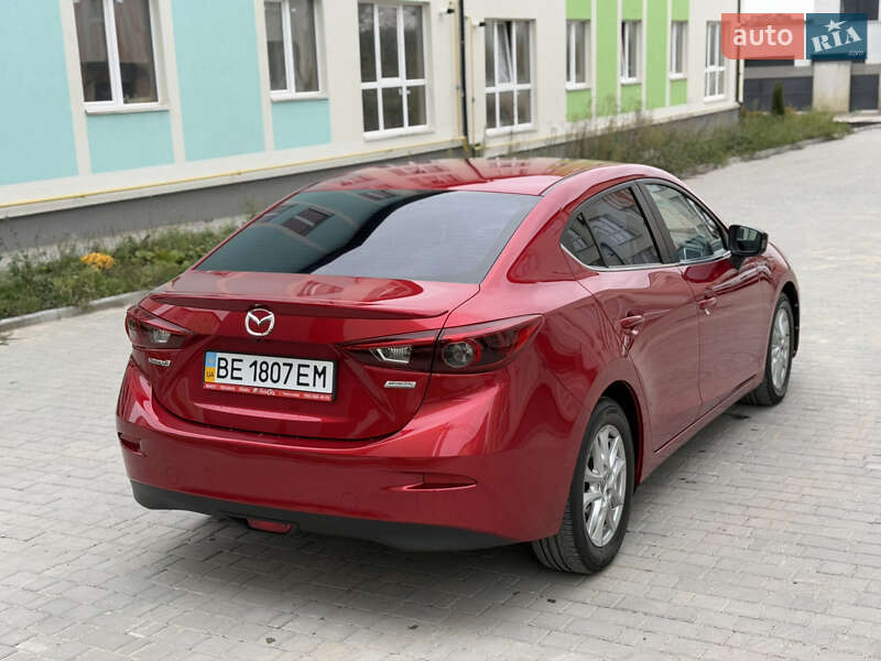 Седан Mazda 3 2014 в Виннице