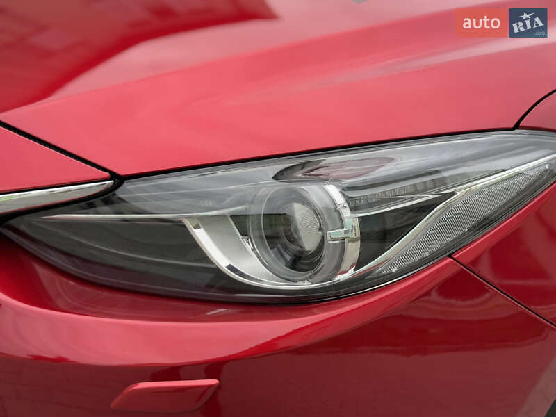 Седан Mazda 3 2014 в Виннице