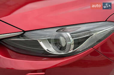 Седан Mazda 3 2014 в 