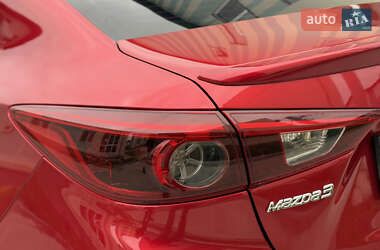 Седан Mazda 3 2014 в 