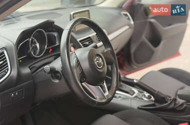 Седан Mazda 3 2014 в 