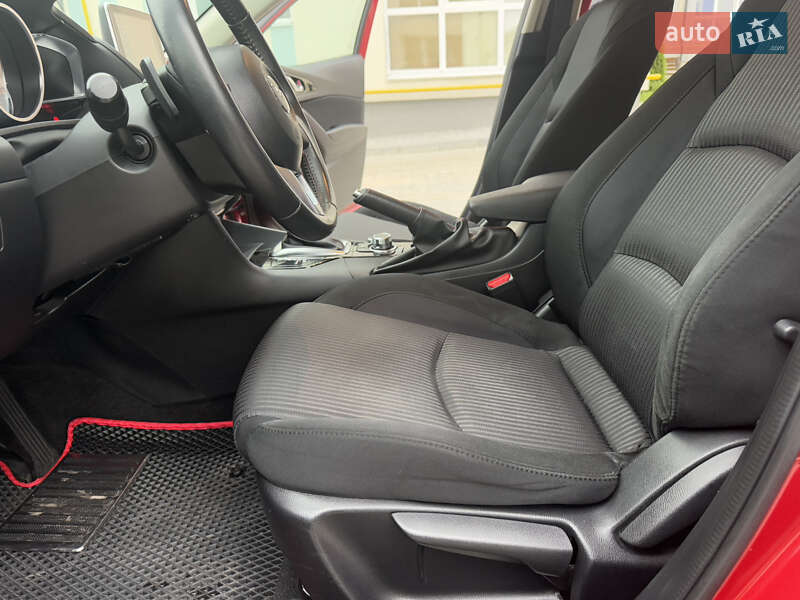 Седан Mazda 3 2014 в Виннице