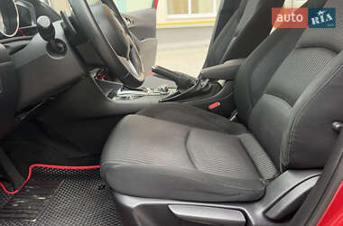 Седан Mazda 3 2014 в 